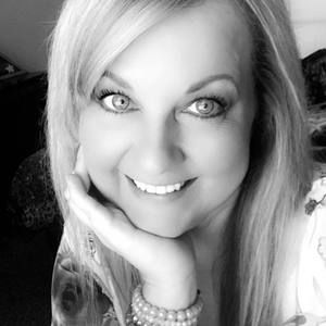 Meet your Posher, Pamela